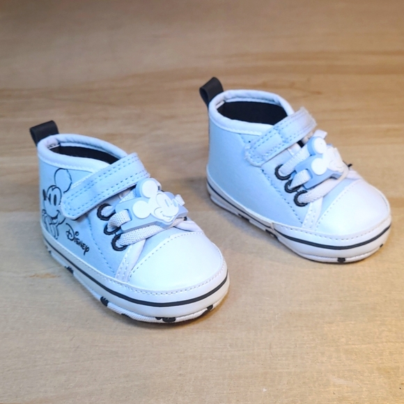 Disney Light Blue White Canvas Infant Shoes - Picture 2 of 10